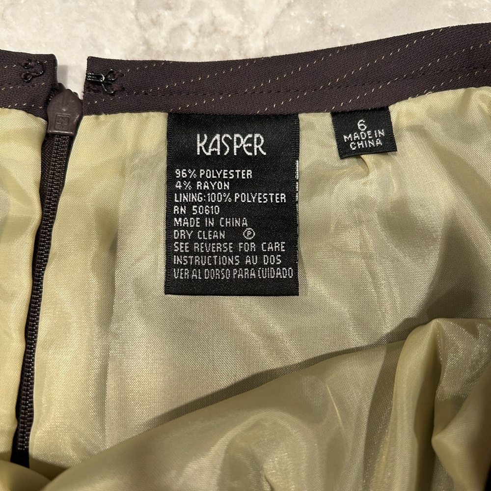Kasper Elegant Brown Skirt - Picture 2 of 4